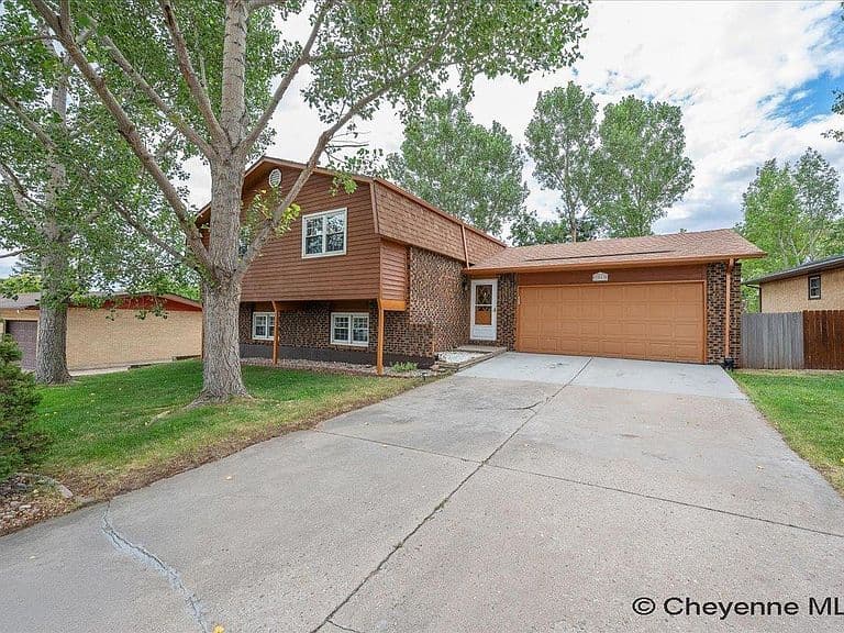 3069 Hanson St photo 5