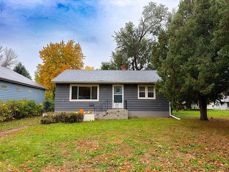 1153 Utah Ave SE photo 1