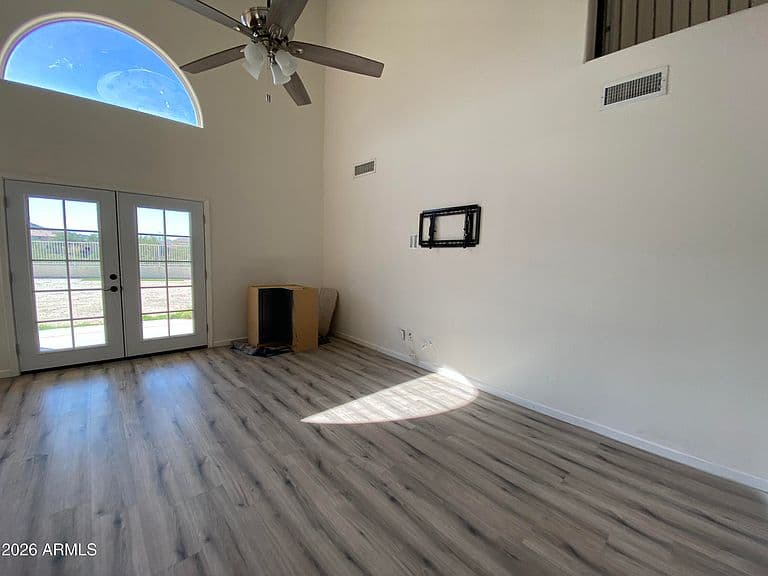 10254 S HOPI Lane photo 5