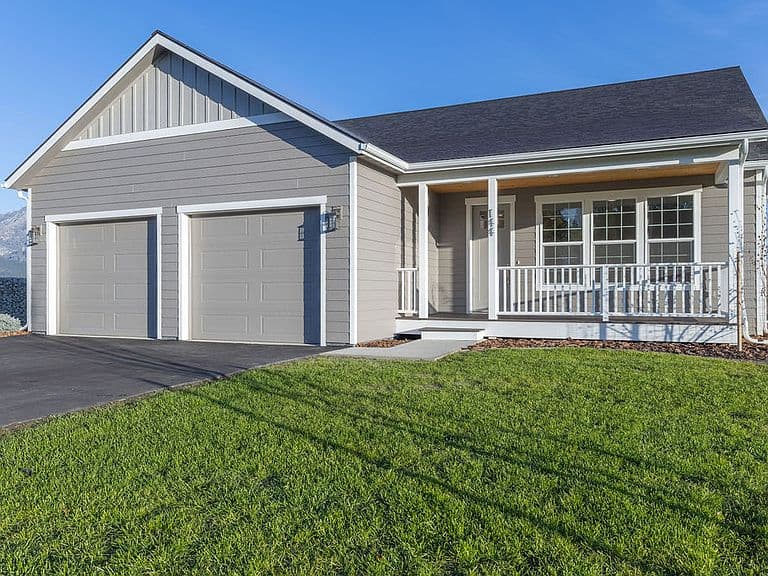 144 Irene Dr photo 1