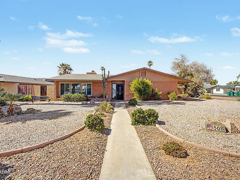 508 E SAGEBRUSH Street photo 2