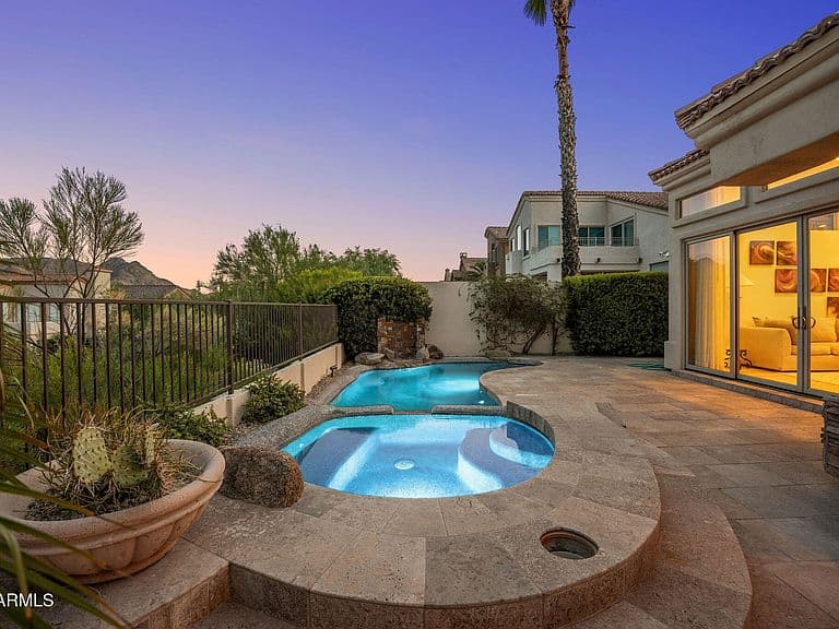 11531 E DESERT WILLOW Drive photo 3