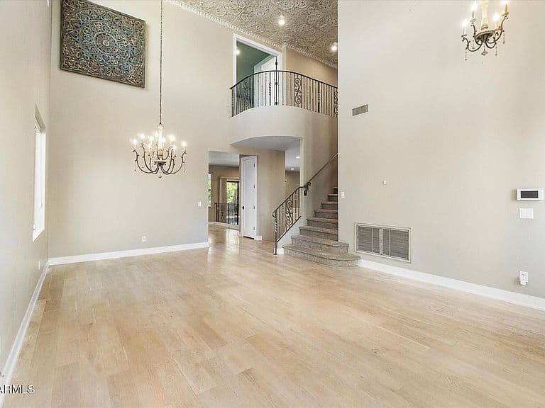 4201 N 42ND Place photo 4