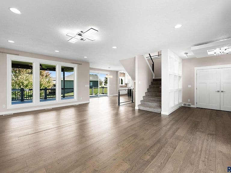 2308 S Durango Dr photo 5