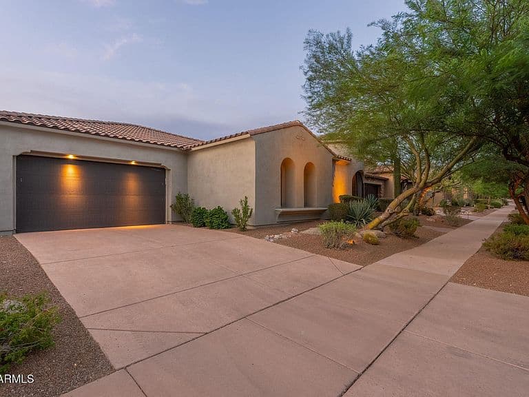 9400 E DESERT VILLAGE Drive photo 2