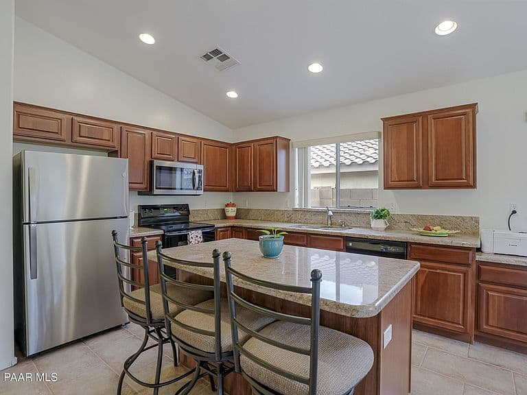 7511 N Summit Pass photo 4