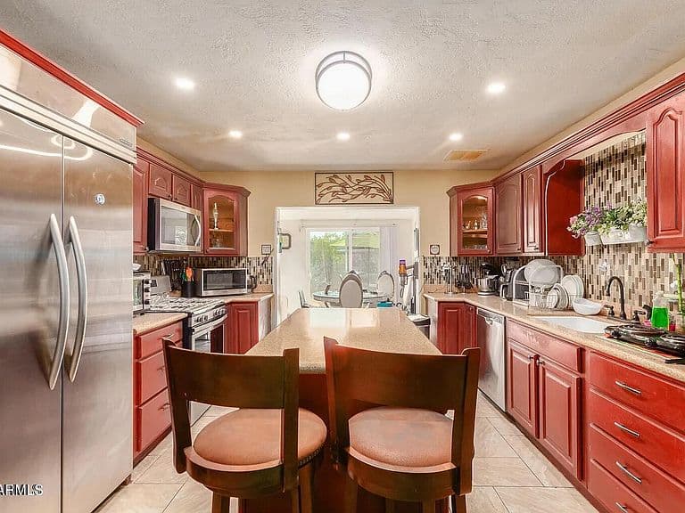 3121 W GREENWAY Road photo 3