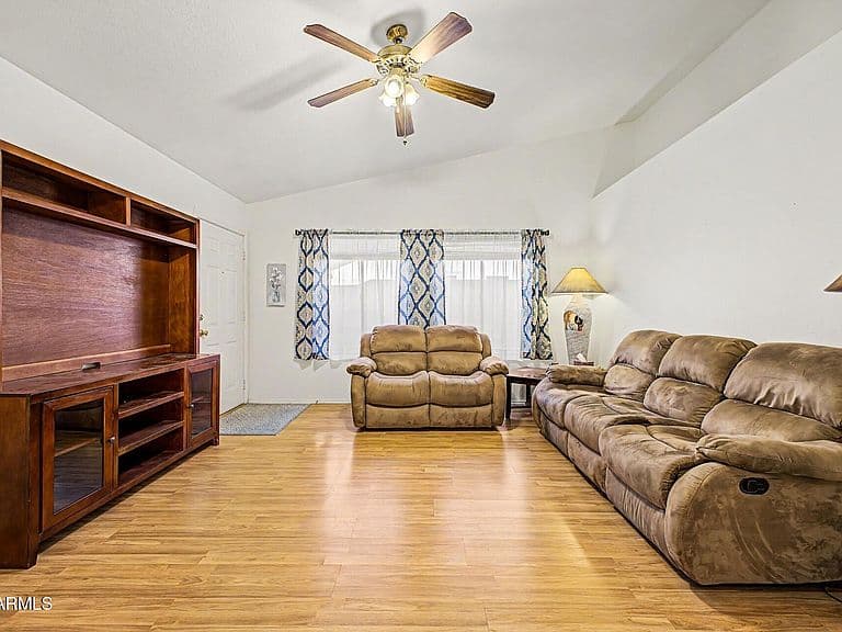 1920 S Plaza Drive #7 photo 3
