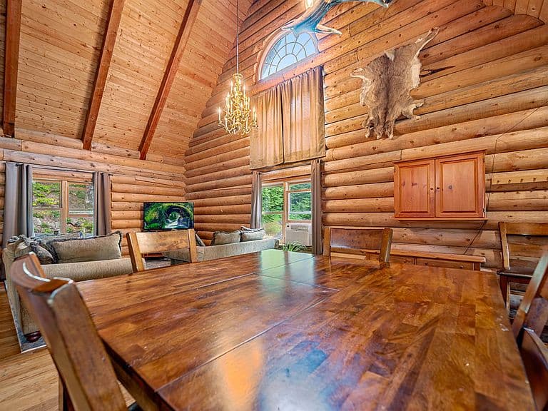 384 West Street photo 3