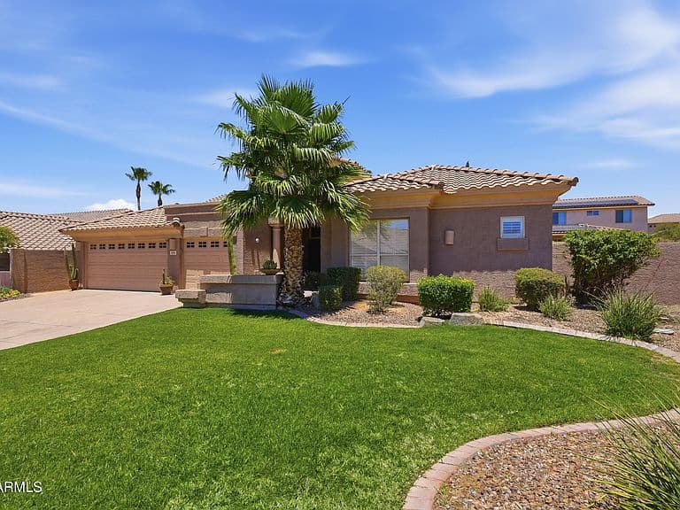 7458 E MARIPOSA GRANDE Drive photo 2