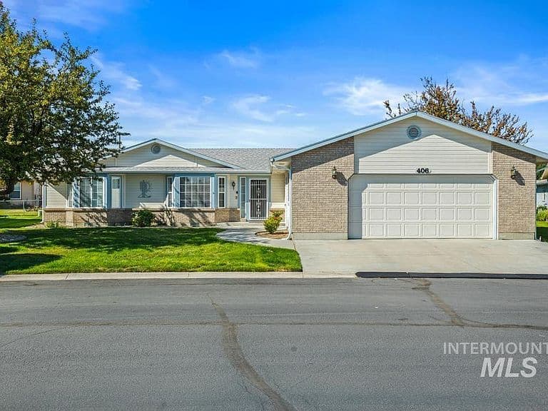 1100 Burnett Dr #406-C photo 2