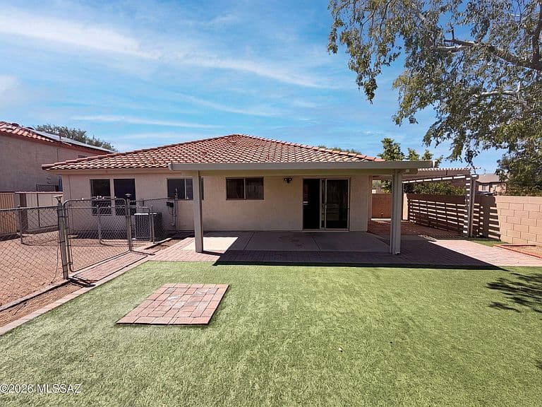 5596 W Cortaro Crossing Dr photo 5