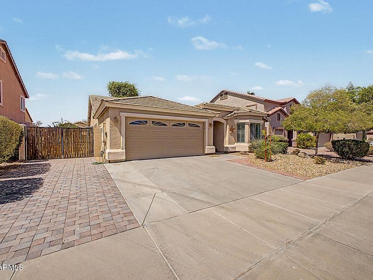 17212 W ASHLEY Drive photo 3