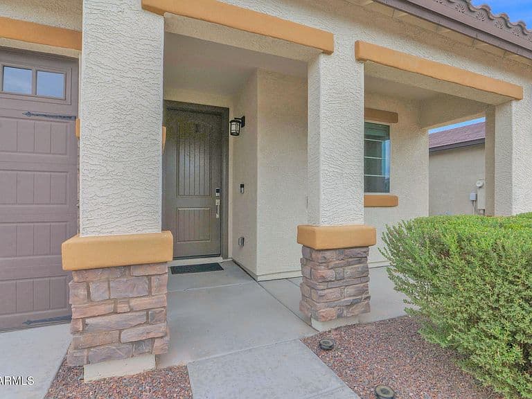 17420 W LAURIE Lane photo 4