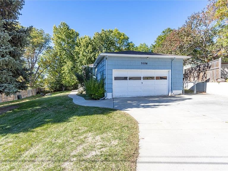 3106 Cactus Dr photo 3