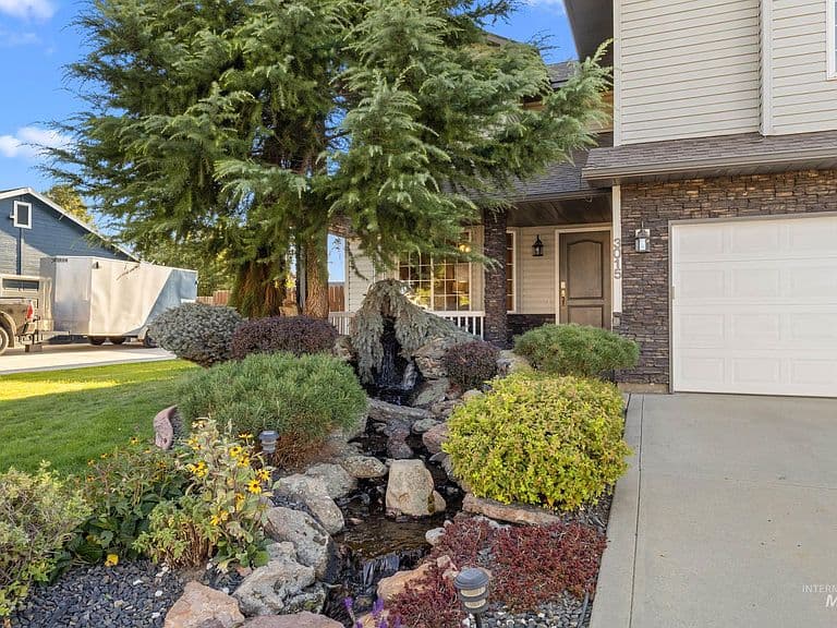 3015 N Burley Way photo 2