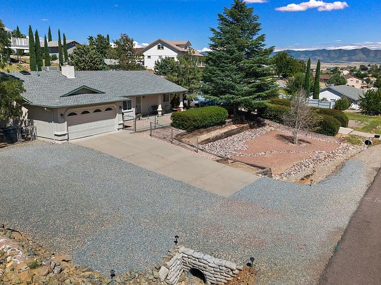 9160 E Swift Trail Dr photo 2