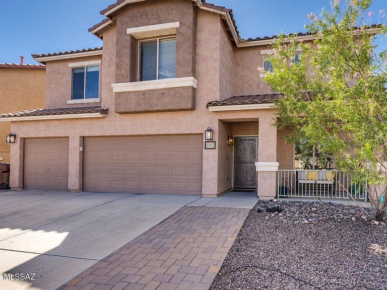 825 W Via De Gala photo 2