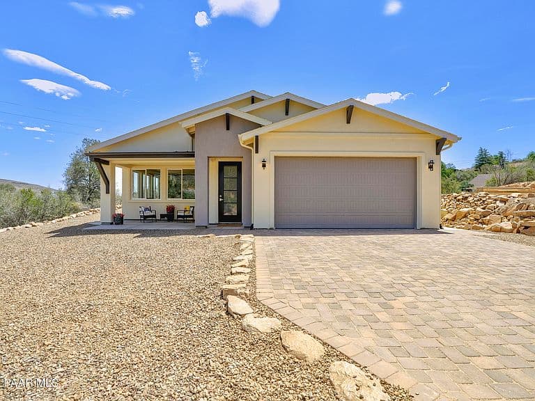 4843 E Diamond Dr photo 1