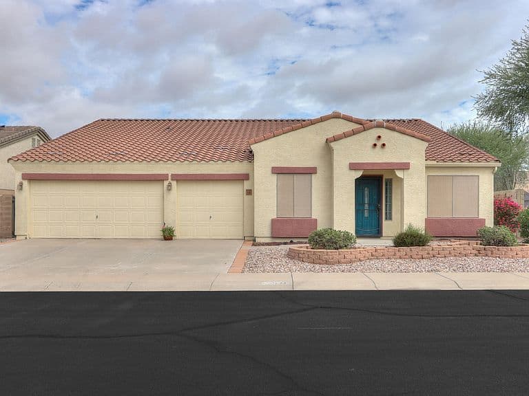 518 E BLACK DIAMOND Drive photo 2