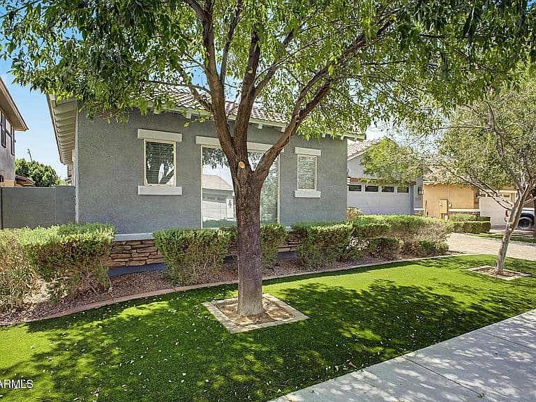 7423 E PAMPA Avenue E photo 5