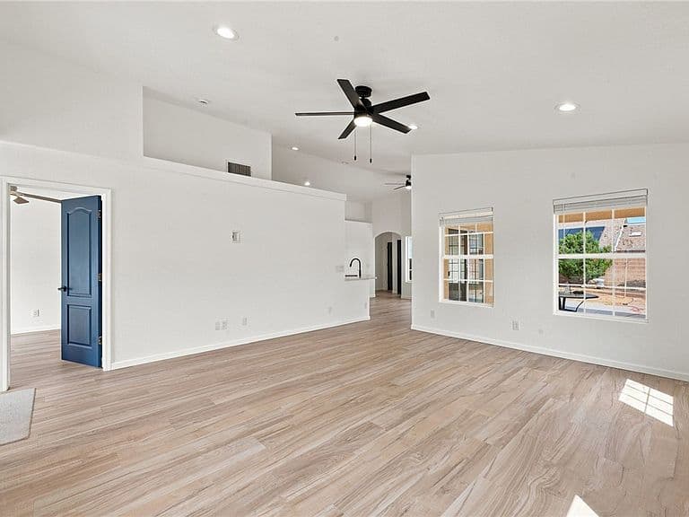 3085 Cherri Circle photo 5