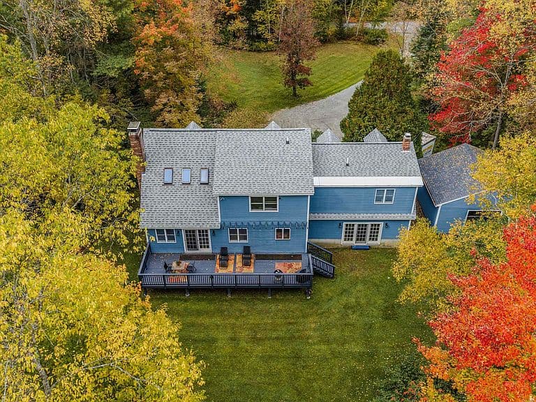 251 Hadley Road photo 1