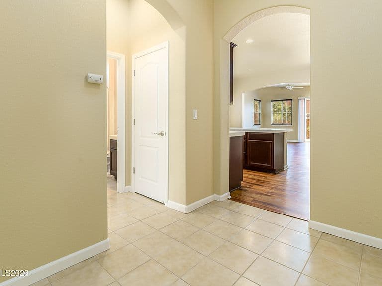 7231 Fox Wood Ln photo 5