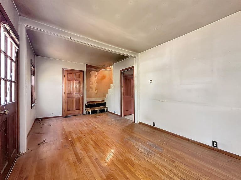 20 Chase Street photo 4