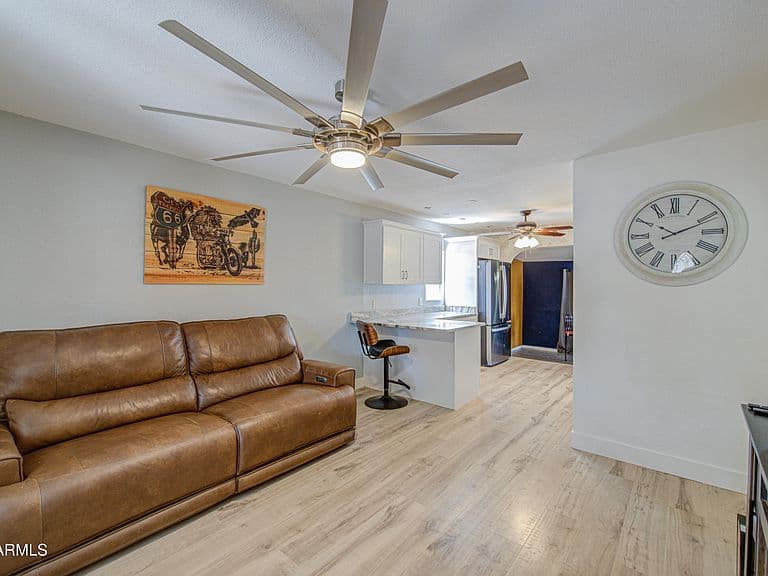 25416 S GRAPEFRUIT Drive photo 2