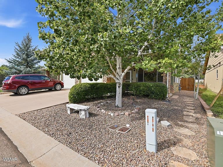 5330 S Marshall Mountain Dr photo 3
