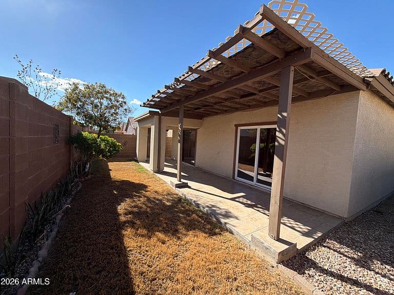 719 W LYDIA Lane photo 5