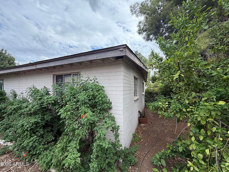 4713 E DEVONSHIRE Avenue photo 4