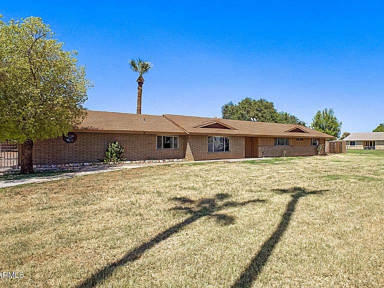 5228 W MCNEIL Street photo 3