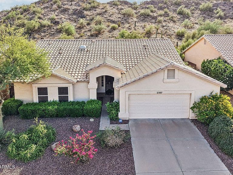 2307 E TAXIDEA Way photo 1