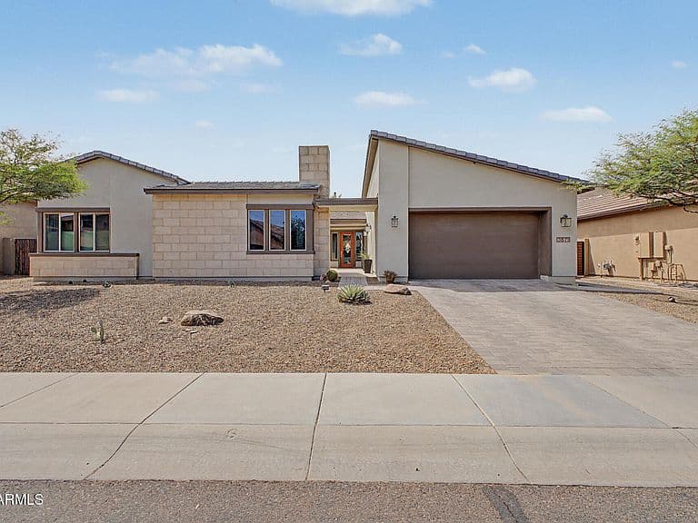 3671 E AQUARIUS Place photo 1
