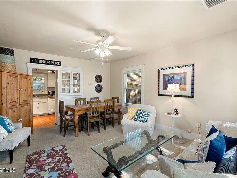 212 W AUBREY Street photo 3