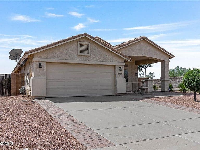 16679 W SAGUARO Lane photo 4