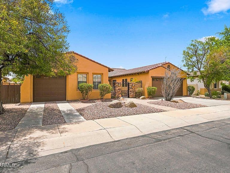 14545 W SHERIDAN Street photo 5