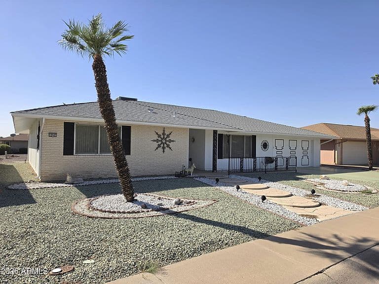 12507 W PARKWOOD Drive photo 1