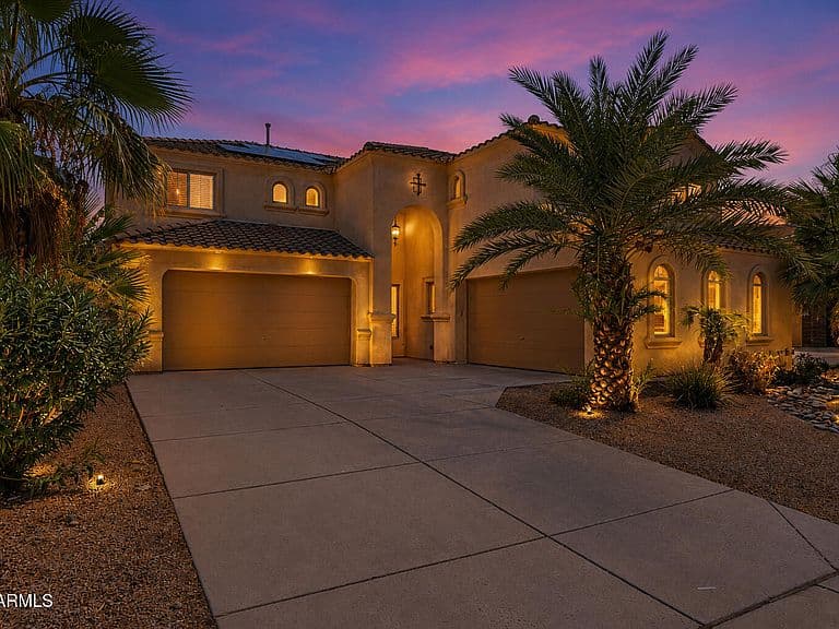 17881 W LARKSPUR Drive photo 1
