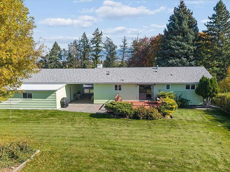 1418 Woodland Ave photo 4