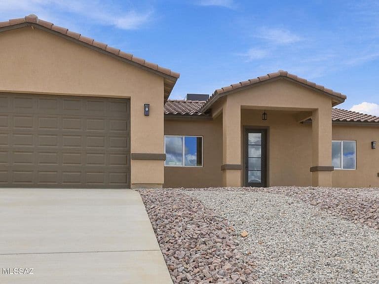 1635 Avenida Calamar photo 3