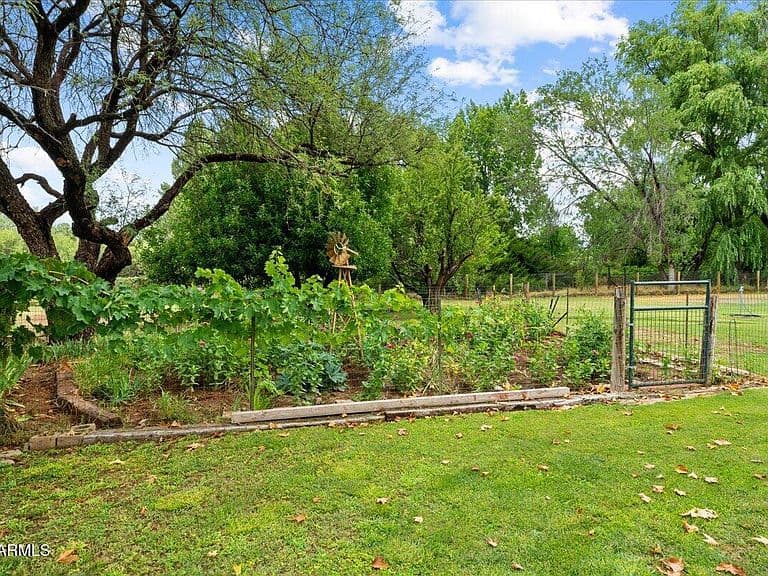 10745 E HIDDEN VIEW Drive photo 3