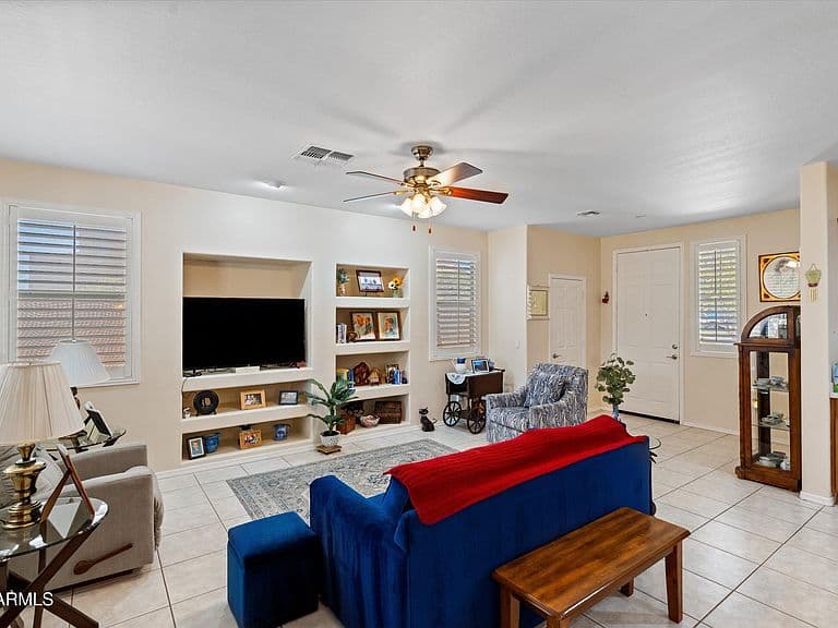15477 W JACKSON Street photo 4