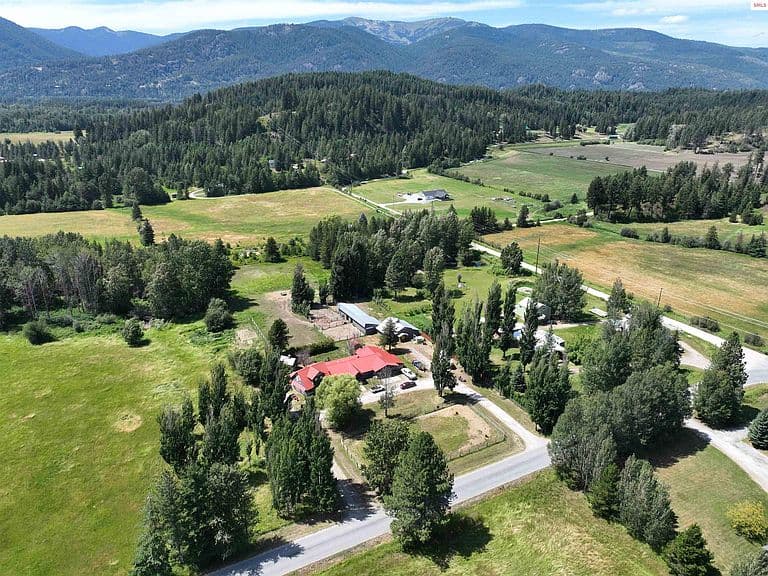 966 N Kootenai Rd photo 1