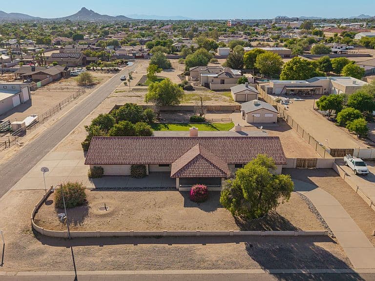 16602 N 43RD Street photo 5