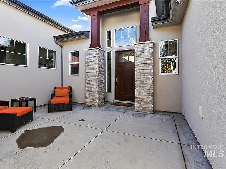 4165 W Prickly Pear Dr photo 3