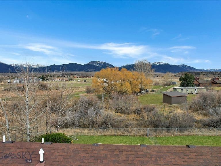 116 Moores Creek Ct photo 2