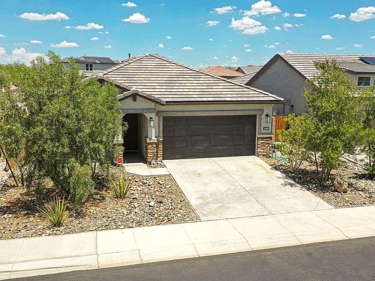 16628 W PEDRO Lane photo 3